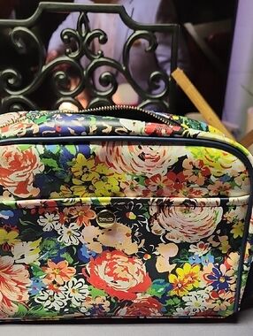 Floral Print Cosmetic Bag - Multicolor